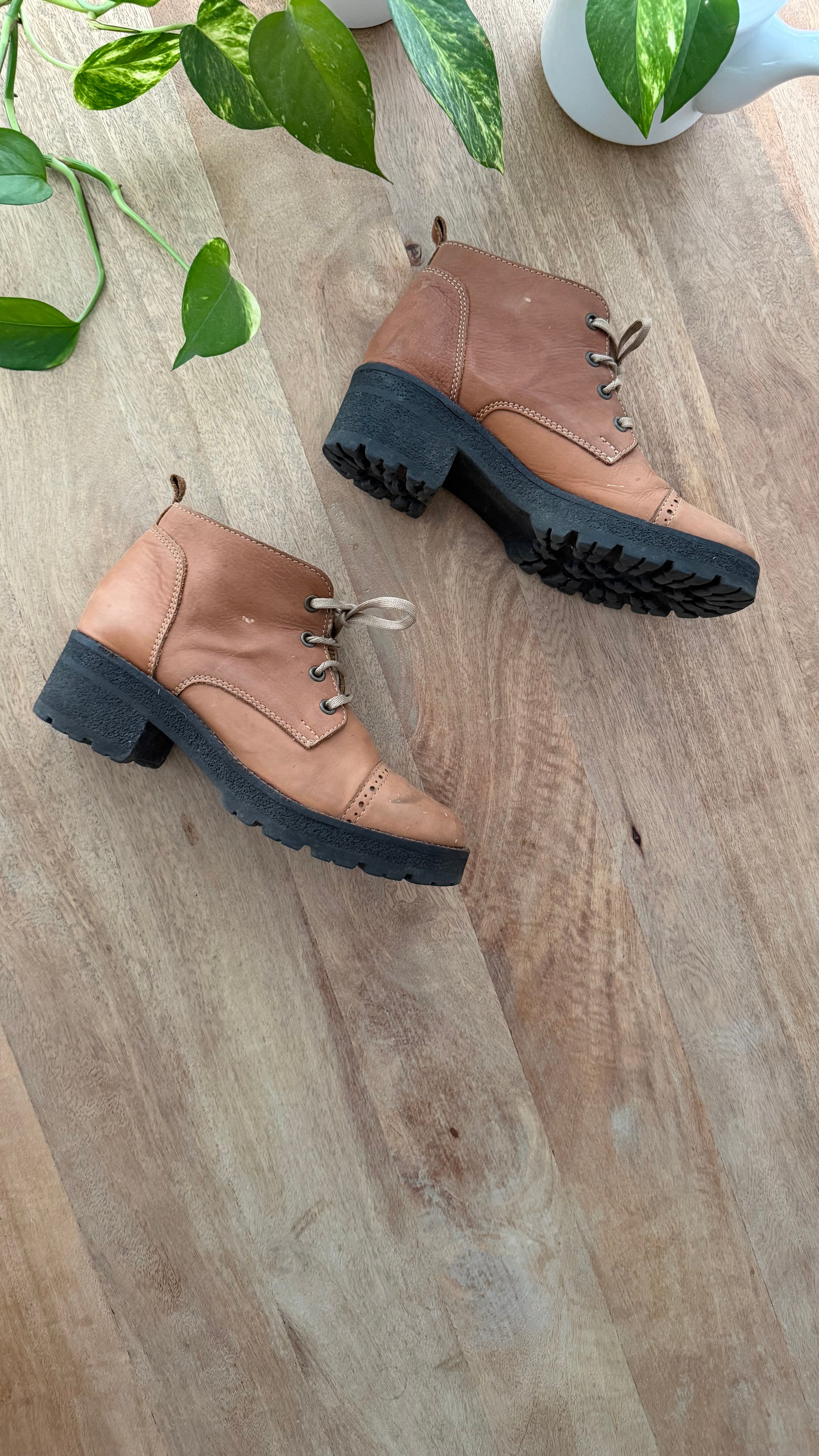 Botas