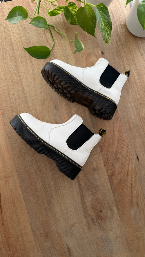 Botas