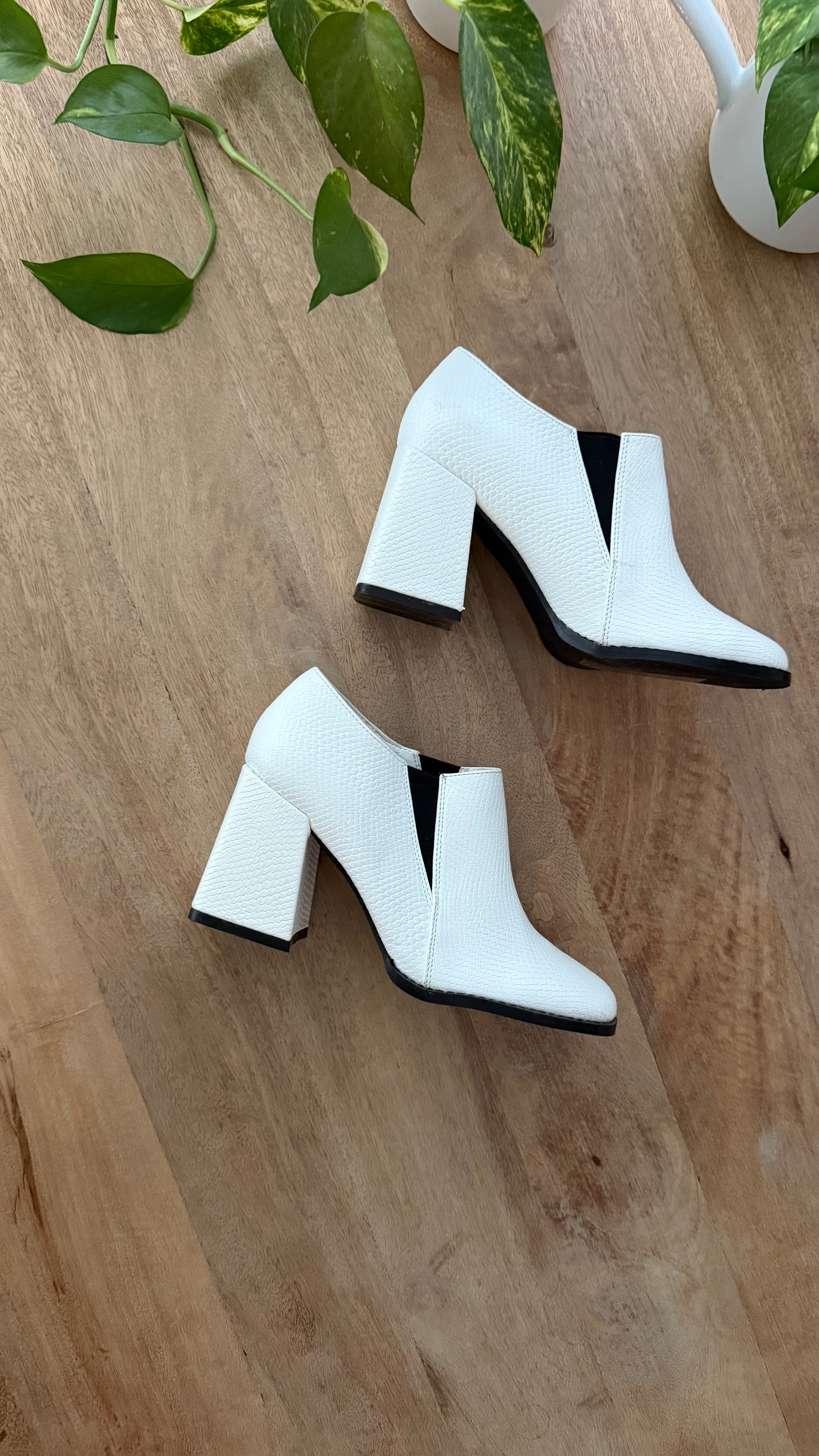 Botas