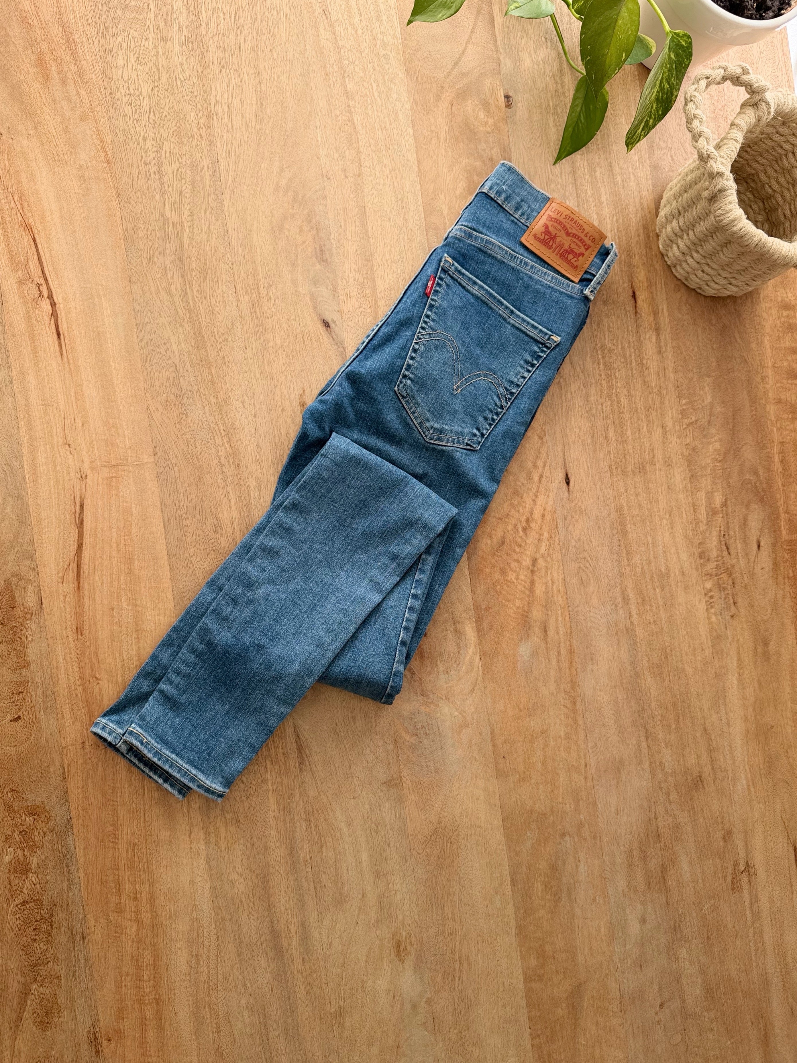 Jean