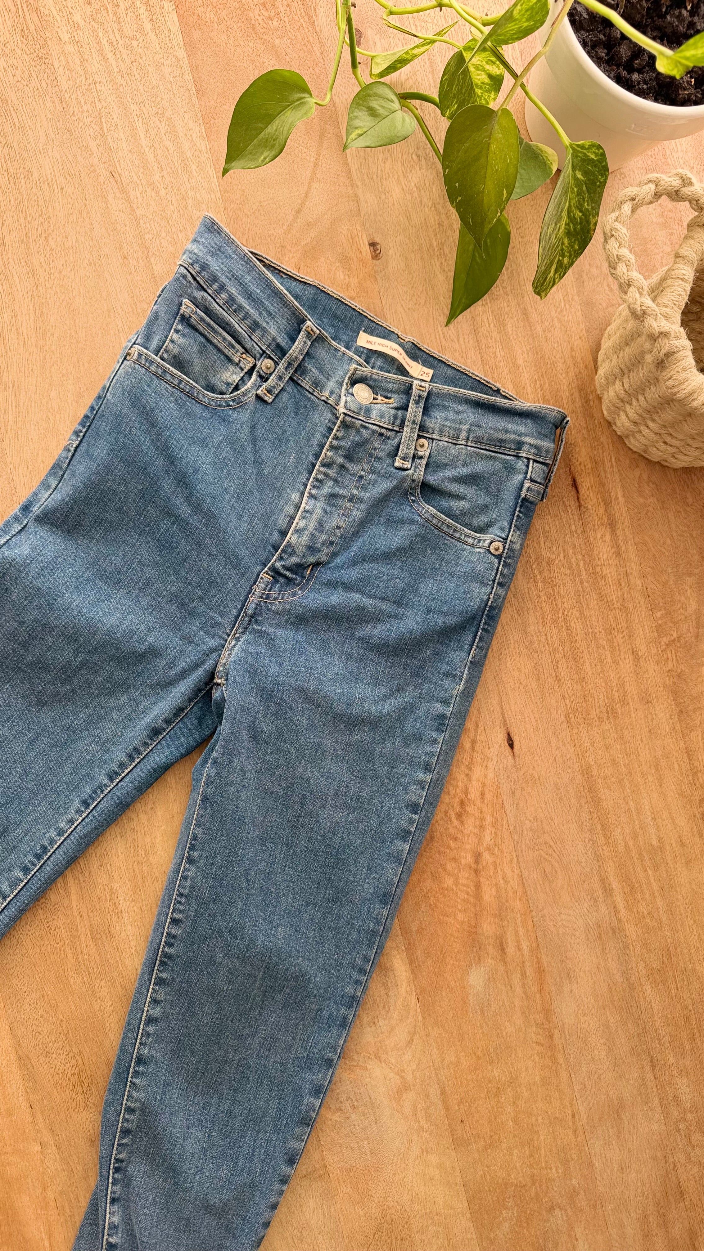 Jean