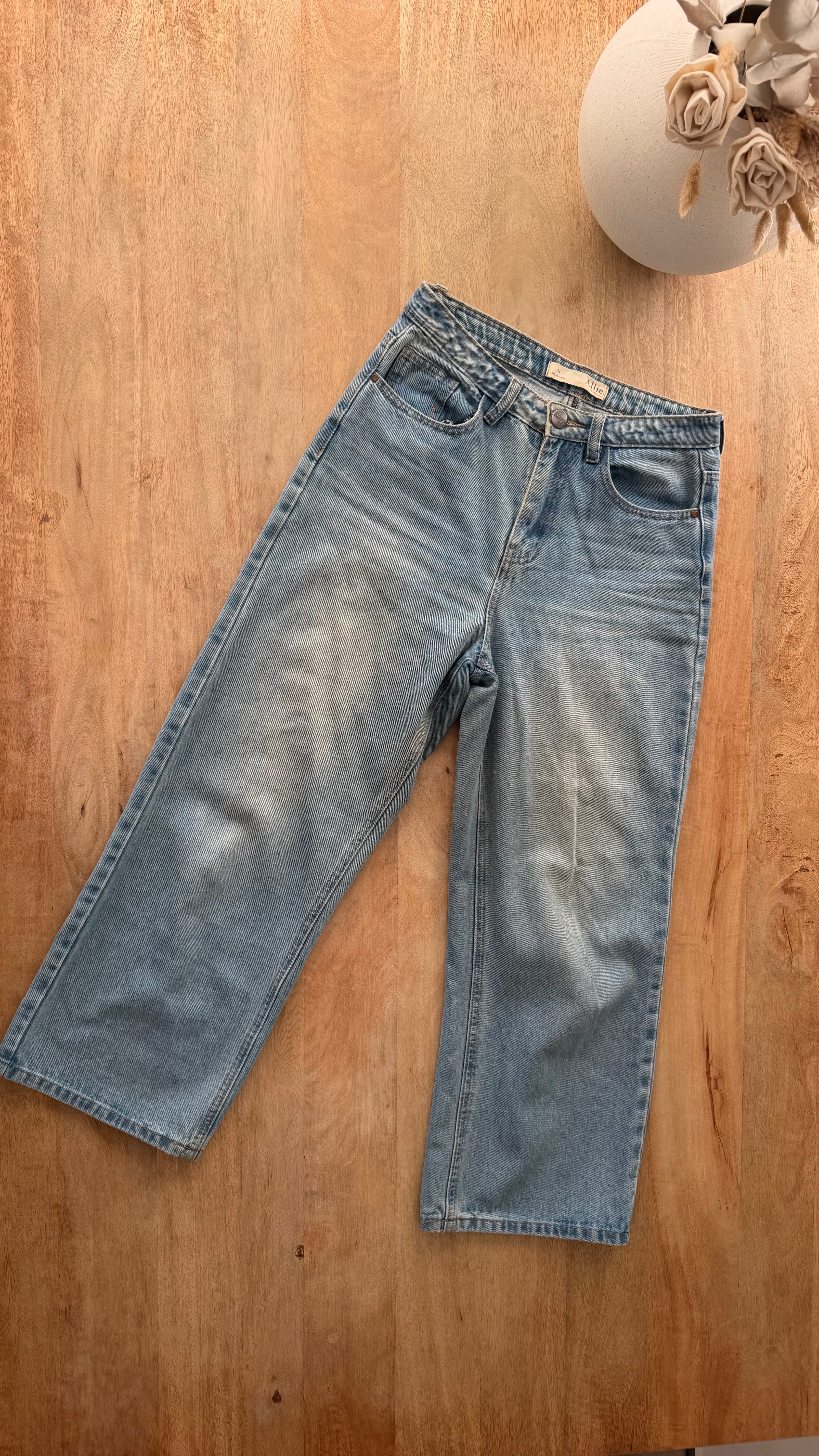 Jean