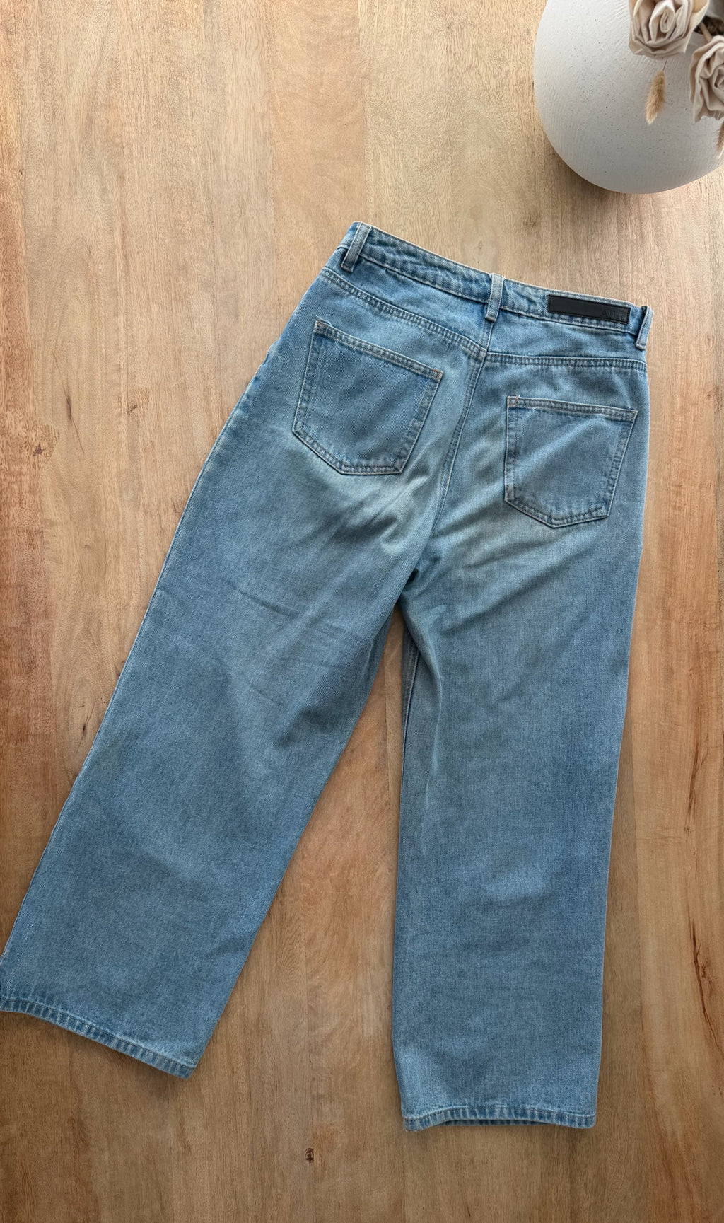 Jean