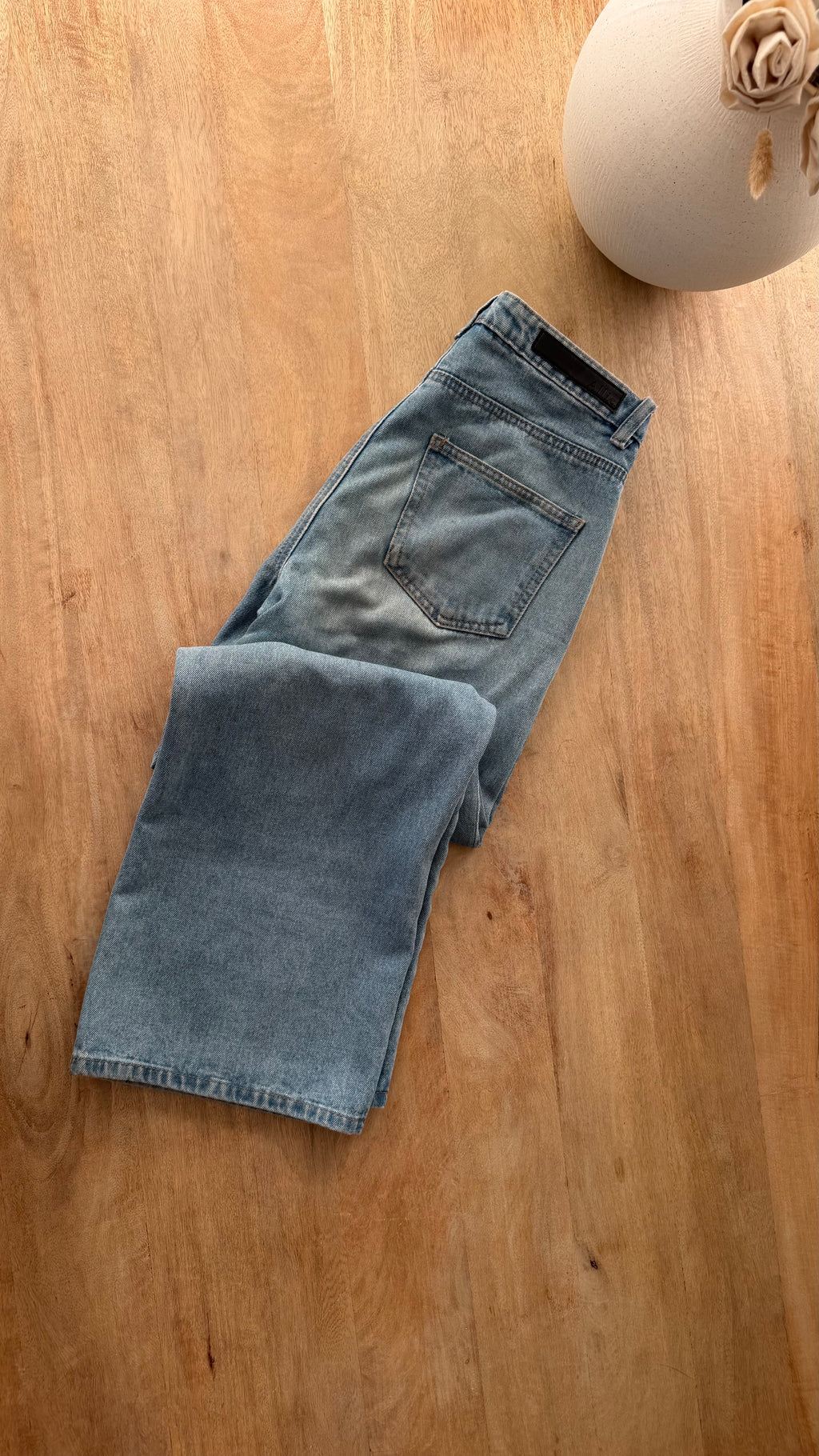 Jean